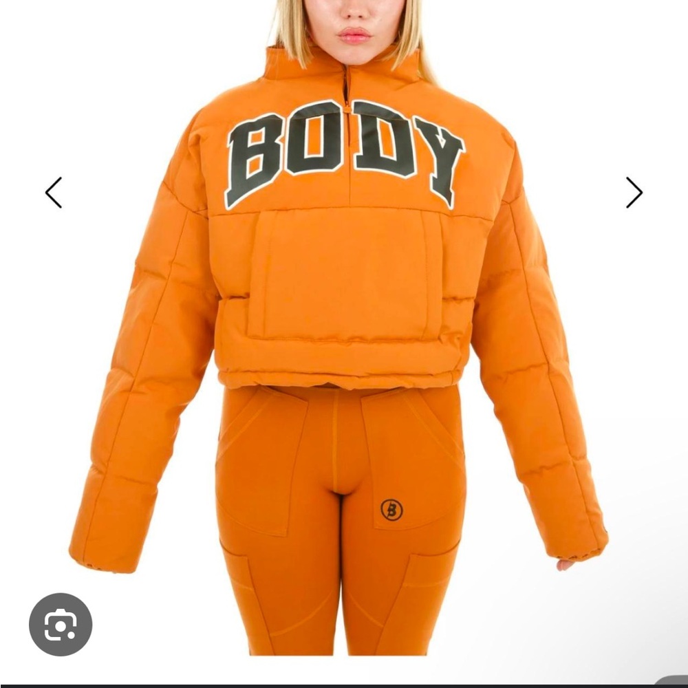 Body by Raven Tracy Orange Half Zip Puffer Jacket size Small